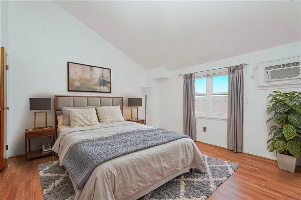 21 Carol Place Graniteville Staten Island NY 10314