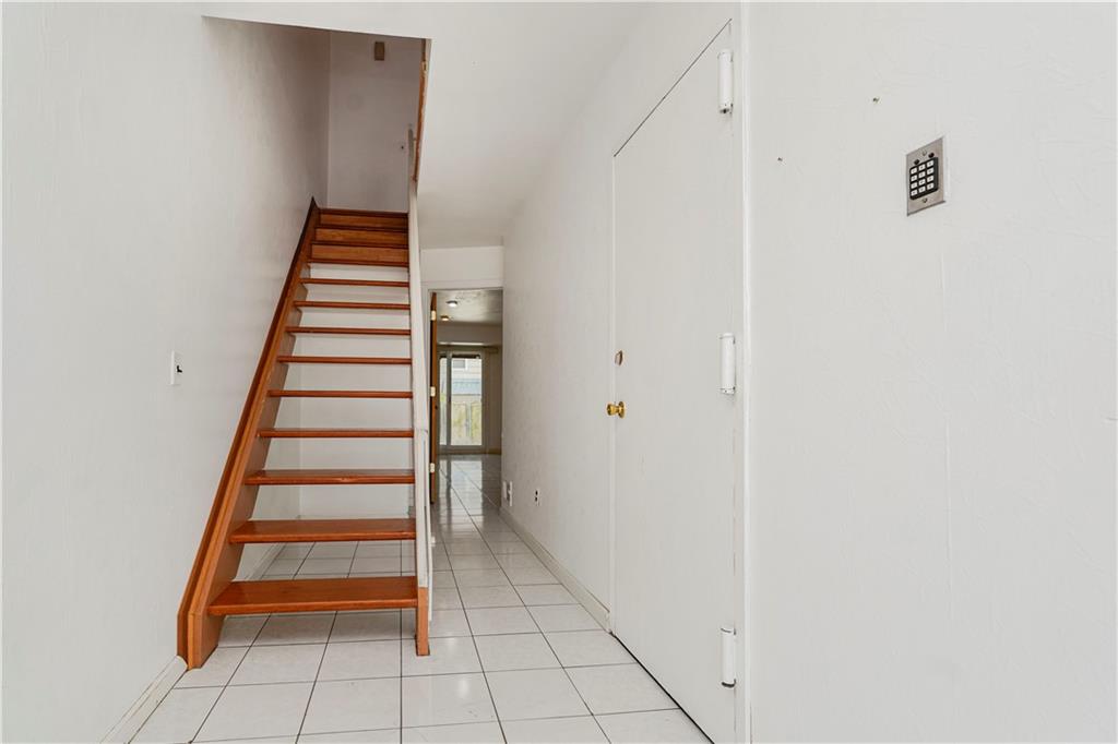 21 Carol Place Graniteville Staten Island NY 10314