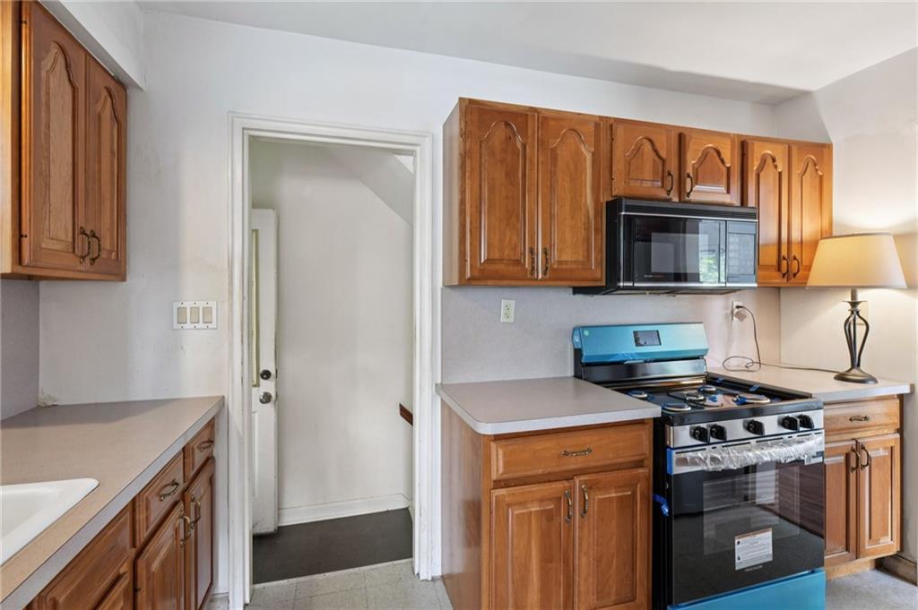 150 Heathcote Road Out of NYC Elmont NY 11003