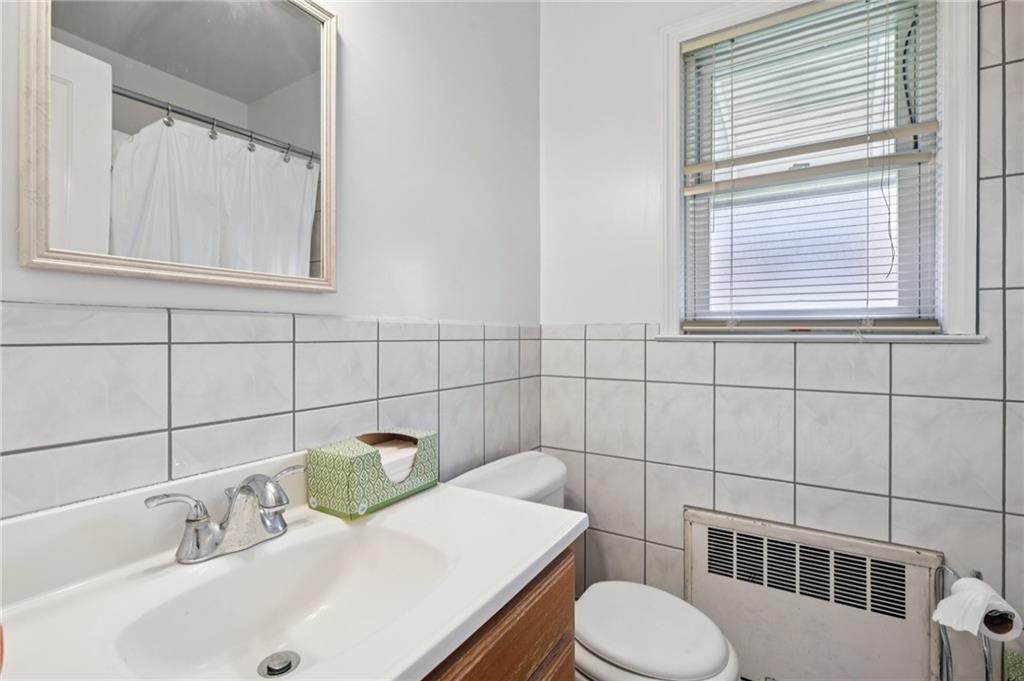 150 Heathcote Road Out of NYC Elmont NY 11003