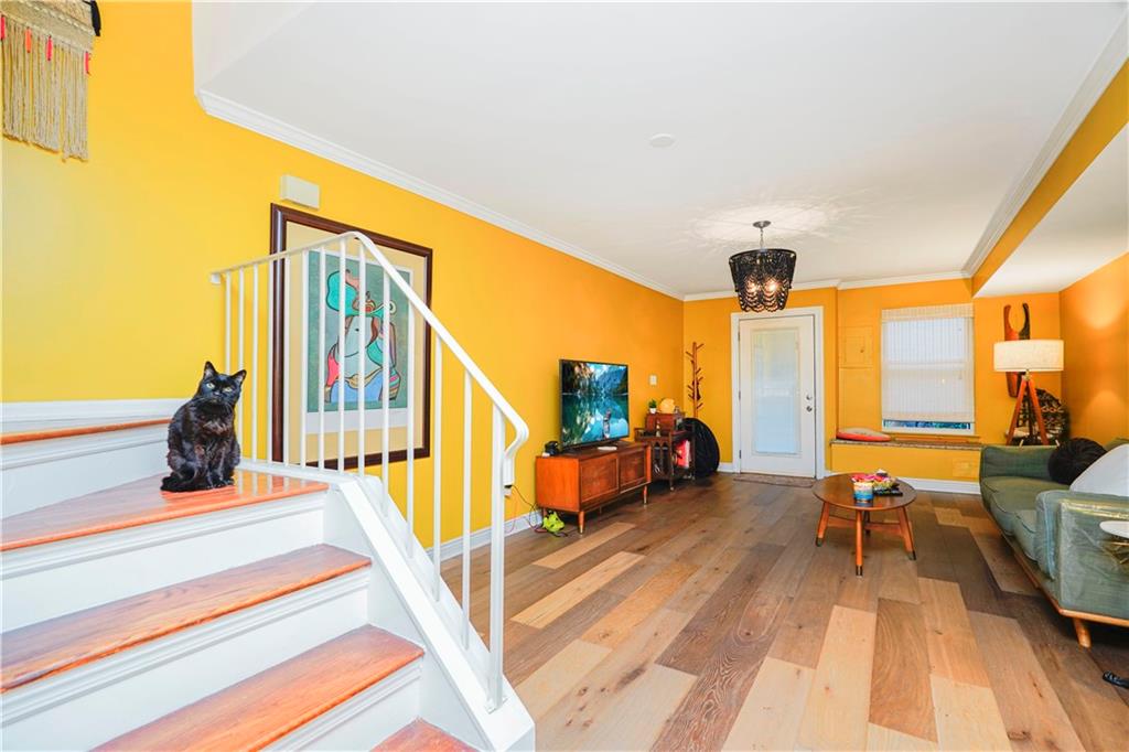 221 Arlo Road Sunnyside Staten Island NY 10301