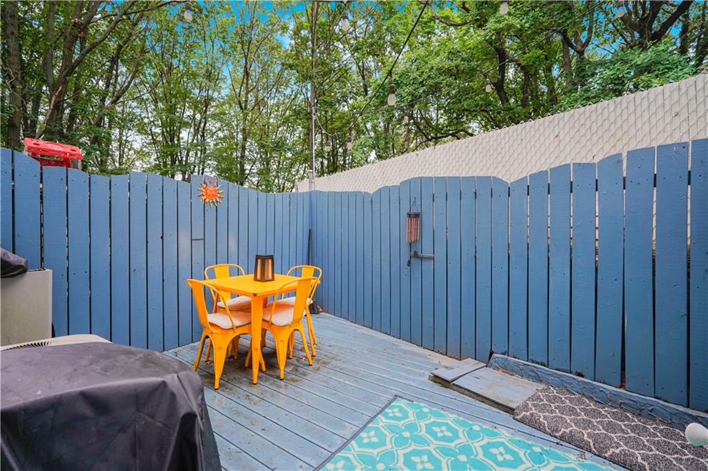 221 Arlo Road Sunnyside Staten Island NY 10301