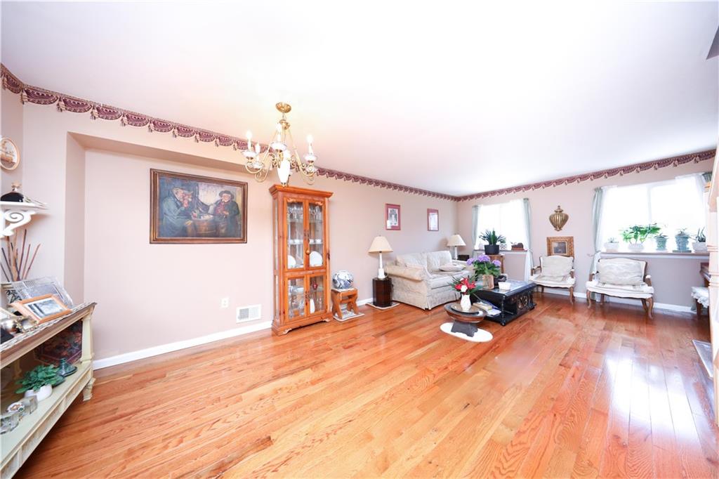 82 Seagate Court South Beach Staten Island NY 10305