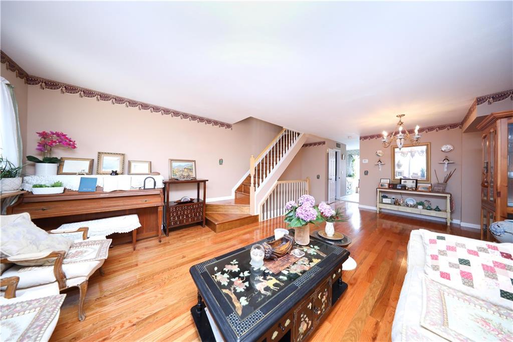 82 Seagate Court South Beach Staten Island NY 10305