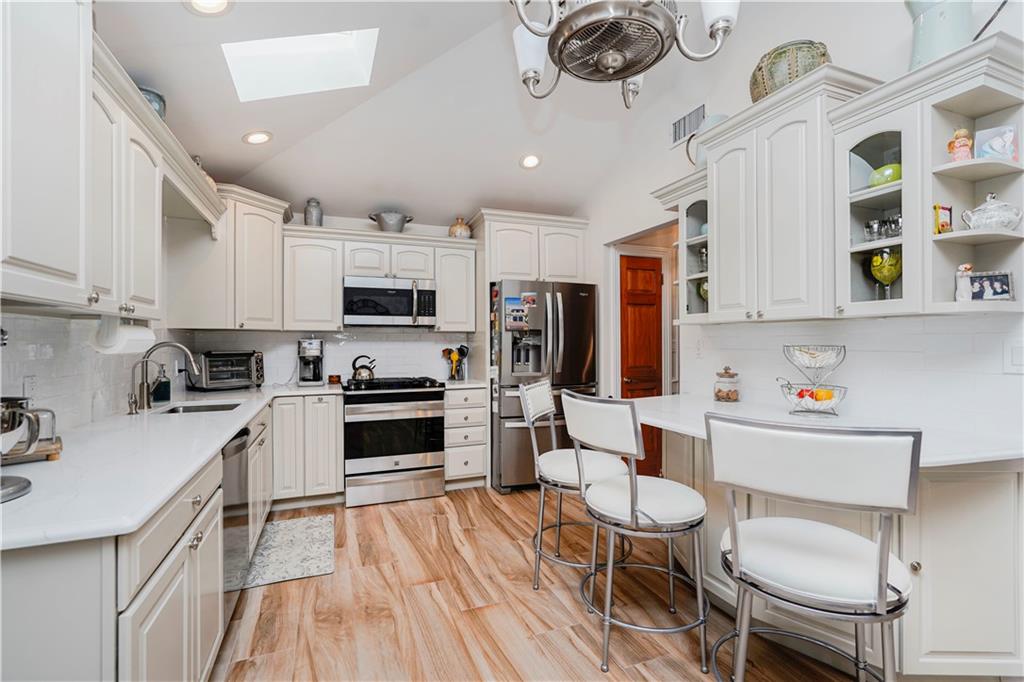 97 Martin Avenue Westerleigh Staten Island NY 10314