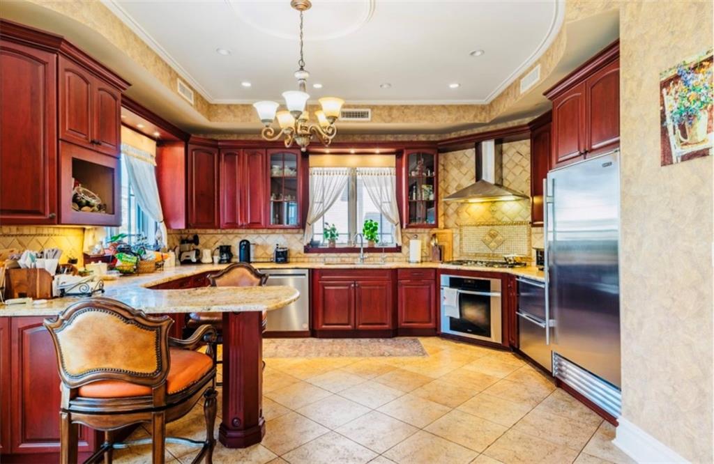 42 Beaumont Street Manhattan Beach Brooklyn NY 11235