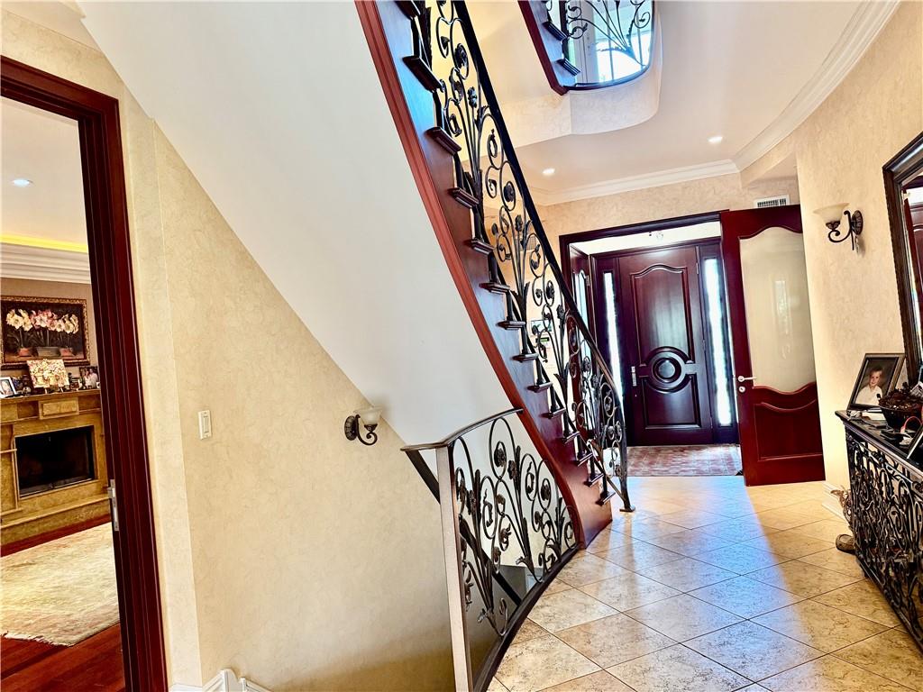 42 Beaumont Street Manhattan Beach Brooklyn NY 11235