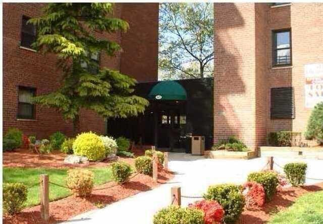 145 Lincoln Avenue Grant City Staten Island NY 10306