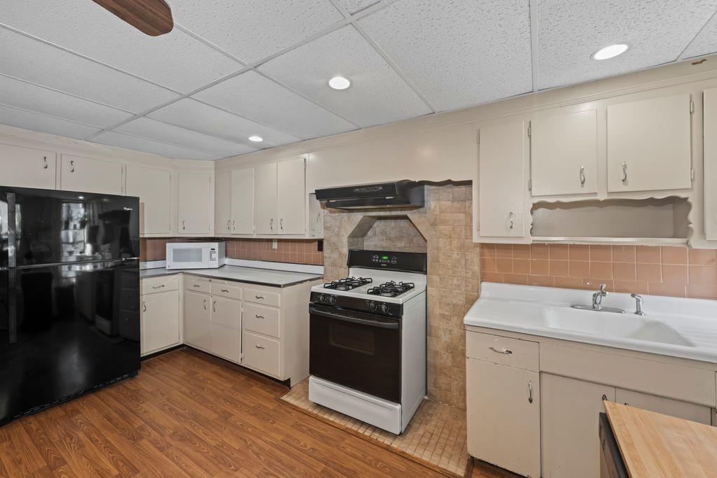 527 57th Street Sunset Park Brooklyn NY 11220