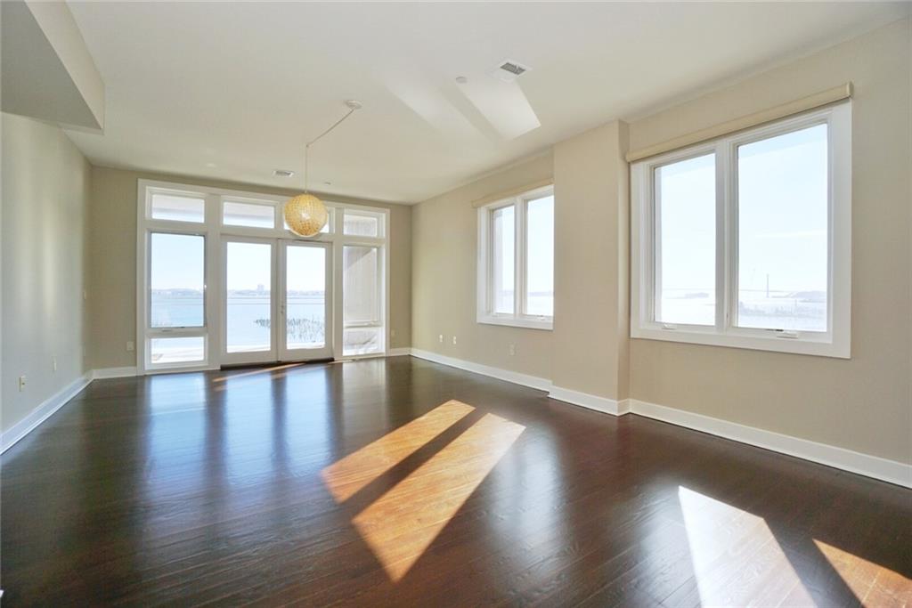 90 Bay Street Landing St. George Staten Island NY 10301