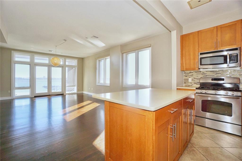 90 Bay Street Landing St. George Staten Island NY 10301