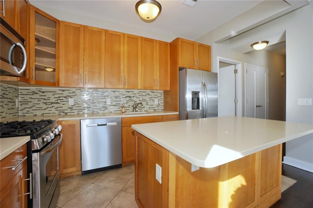 90 Bay Street Landing St. George Staten Island NY 10301