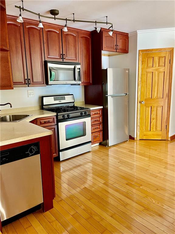 6925 Shore Road Bay Ridge Brooklyn NY 11209