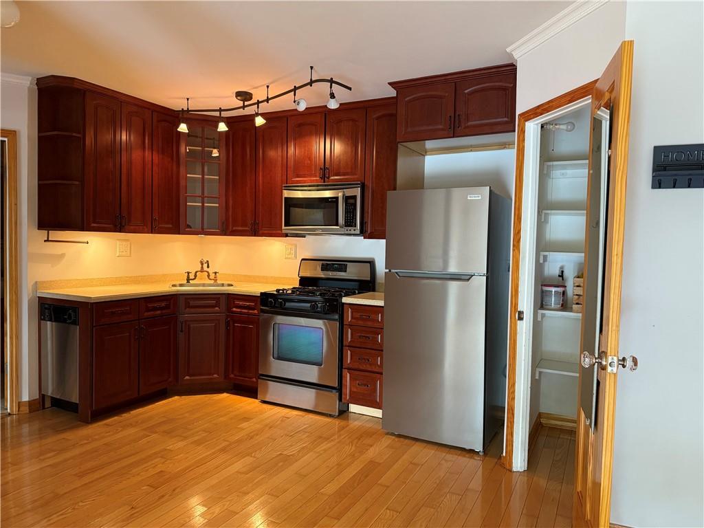 6925 Shore Road Bay Ridge Brooklyn NY 11209