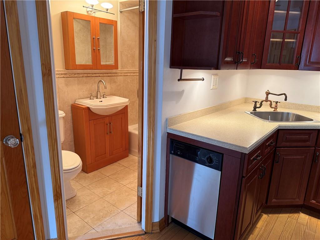 6925 Shore Road Bay Ridge Brooklyn NY 11209