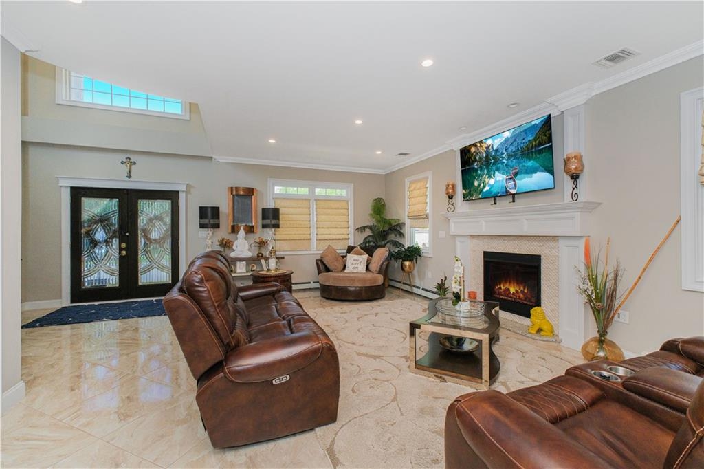 326 Lyndale Avenue Eltingville Staten Island NY 10312