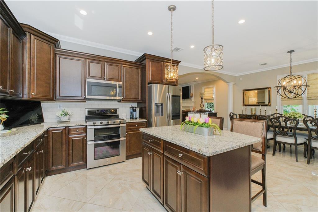 326 Lyndale Avenue Eltingville Staten Island NY 10312