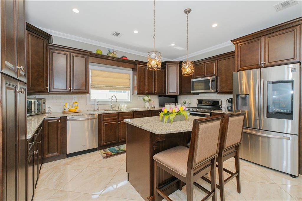 326 Lyndale Avenue Eltingville Staten Island NY 10312