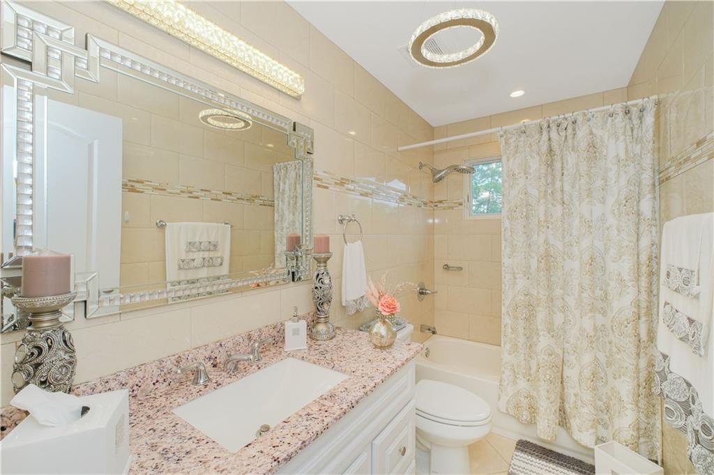 326 Lyndale Avenue Eltingville Staten Island NY 10312