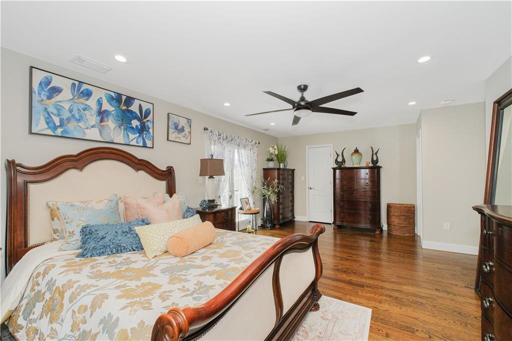 326 Lyndale Avenue Eltingville Staten Island NY 10312