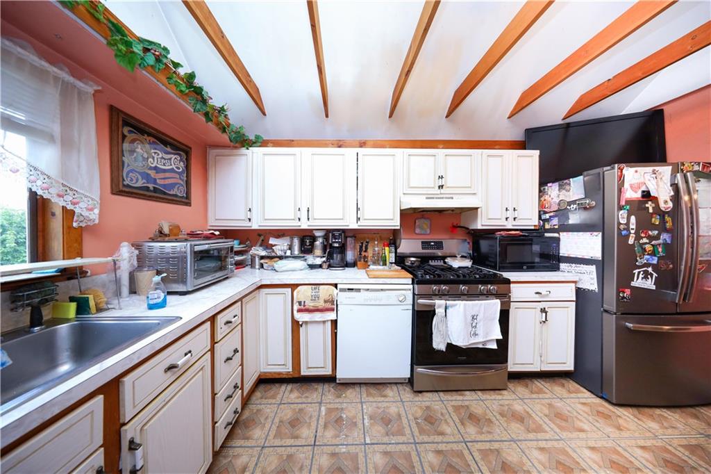 47 High Street Rosebank Staten Island NY 10305