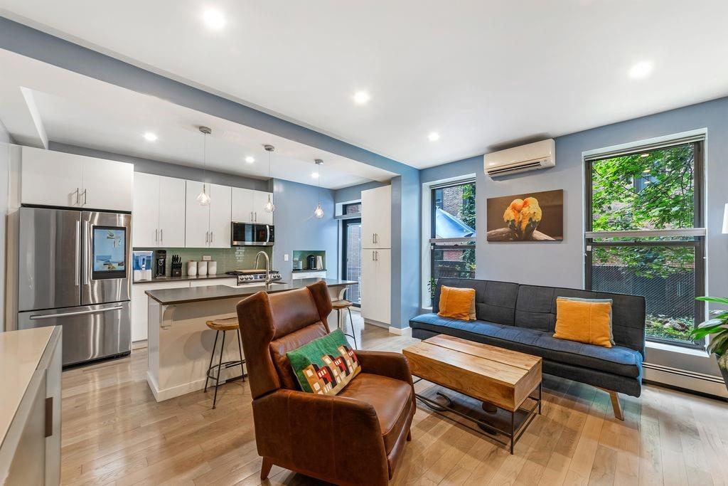 360 Lafayette Avenue Clinton Hill Brooklyn NY 11238