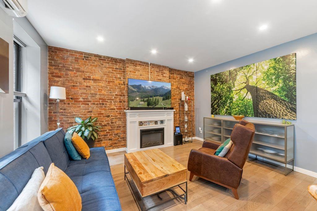 360 Lafayette Avenue Clinton Hill Brooklyn NY 11238
