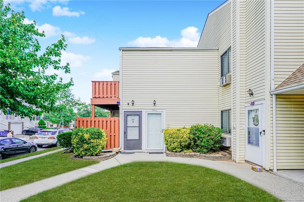 101 Stack Drive Annadale Staten Island NY 10312