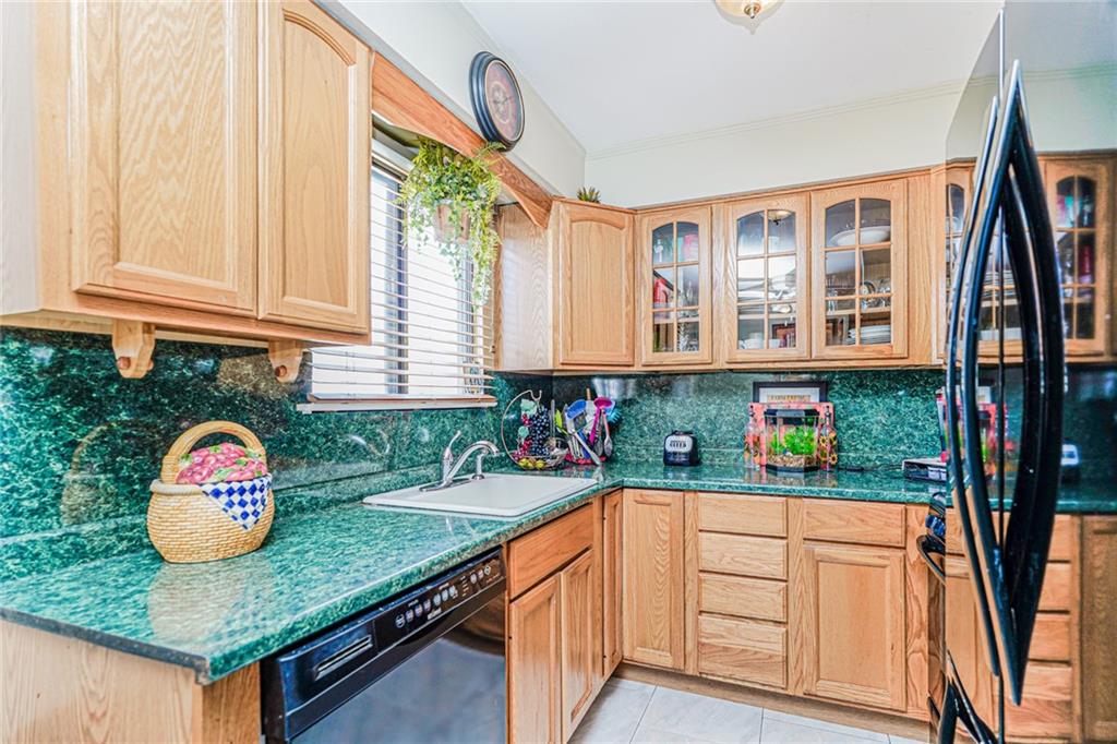 101 Stack Drive Annadale Staten Island NY 10312
