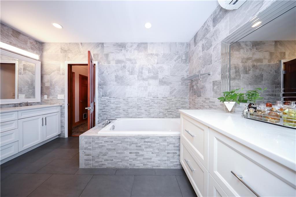 2156 Gerritsen Avenue Marine Park Brooklyn NY 11229