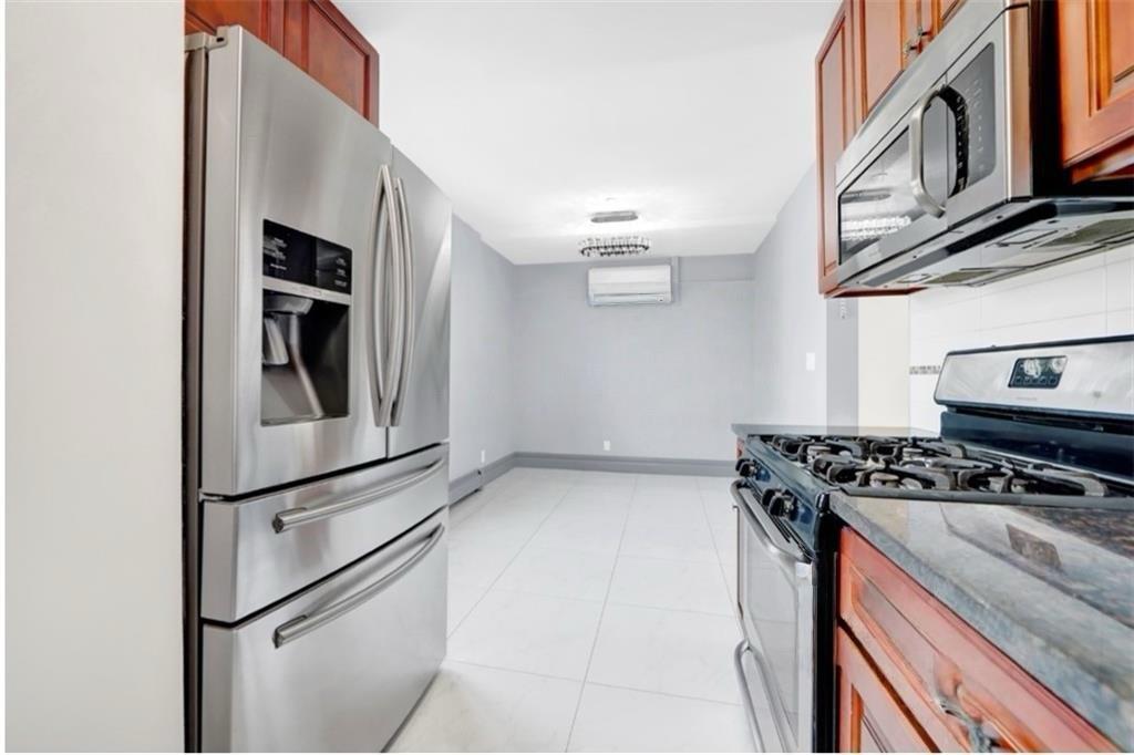 2490 East 7th Street Sheepshead Bay Brooklyn NY 11235