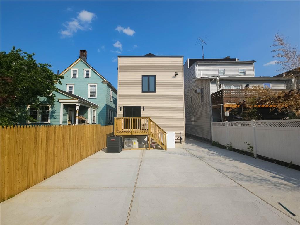 334 Van Duzer Street Stapleton Staten Island NY 10304