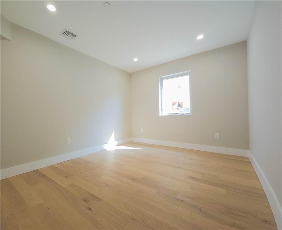 334 Van Duzer Street Stapleton Staten Island NY 10304