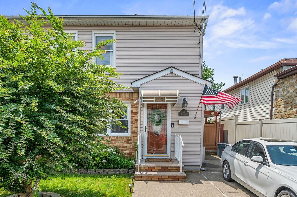 110 Ontario Avenue Sunnyside Staten Island NY 10301