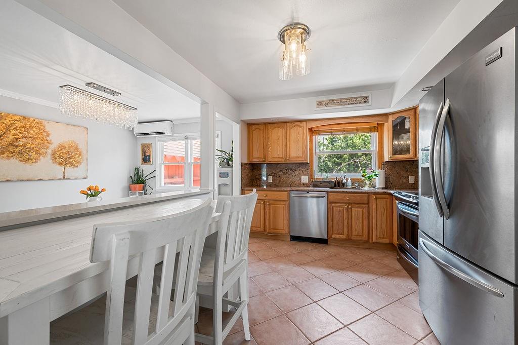 110 Ontario Avenue Sunnyside Staten Island NY 10301