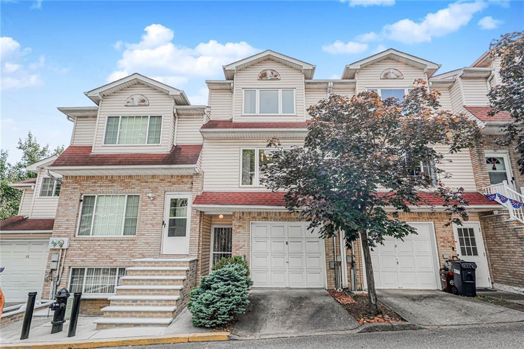 16 Fawn Lane Bay Terrace Staten Island NY 10306