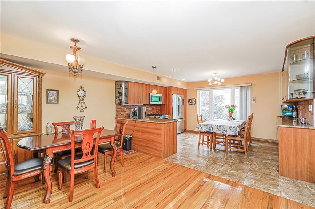16 Fawn Lane Bay Terrace Staten Island NY 10306