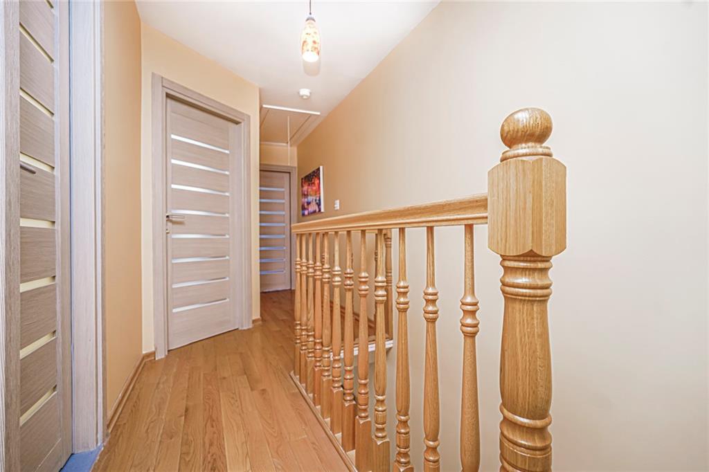 16 Fawn Lane Bay Terrace Staten Island NY 10306