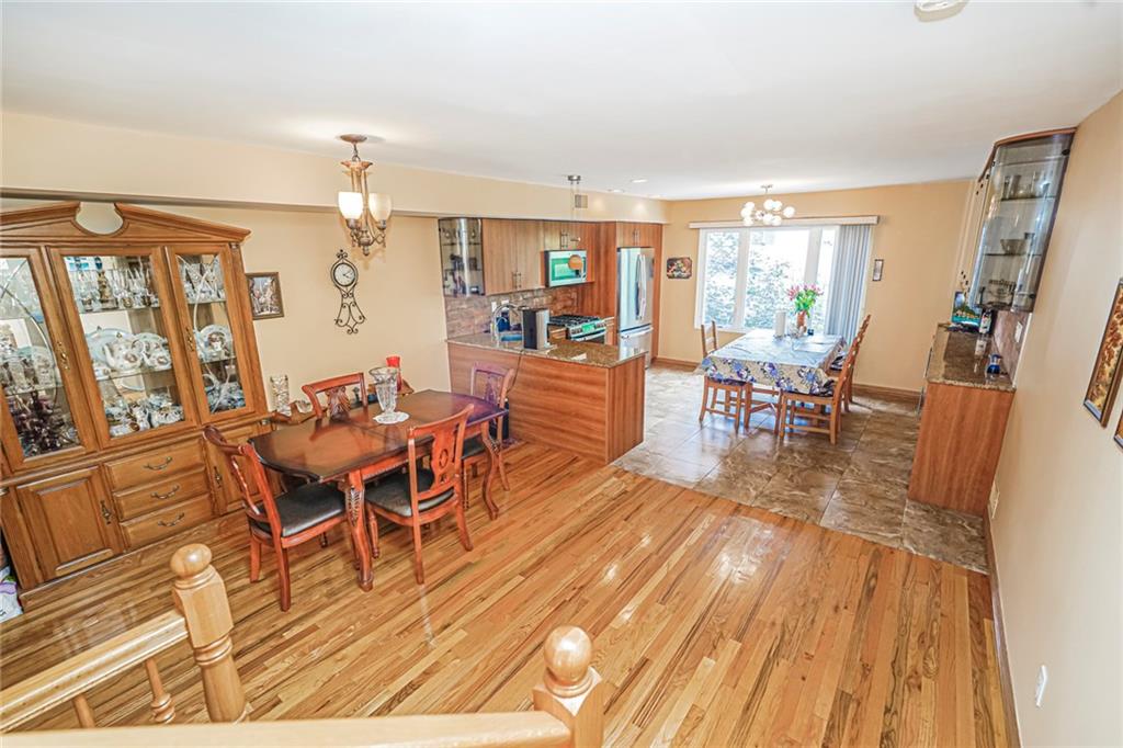16 Fawn Lane Bay Terrace Staten Island NY 10306