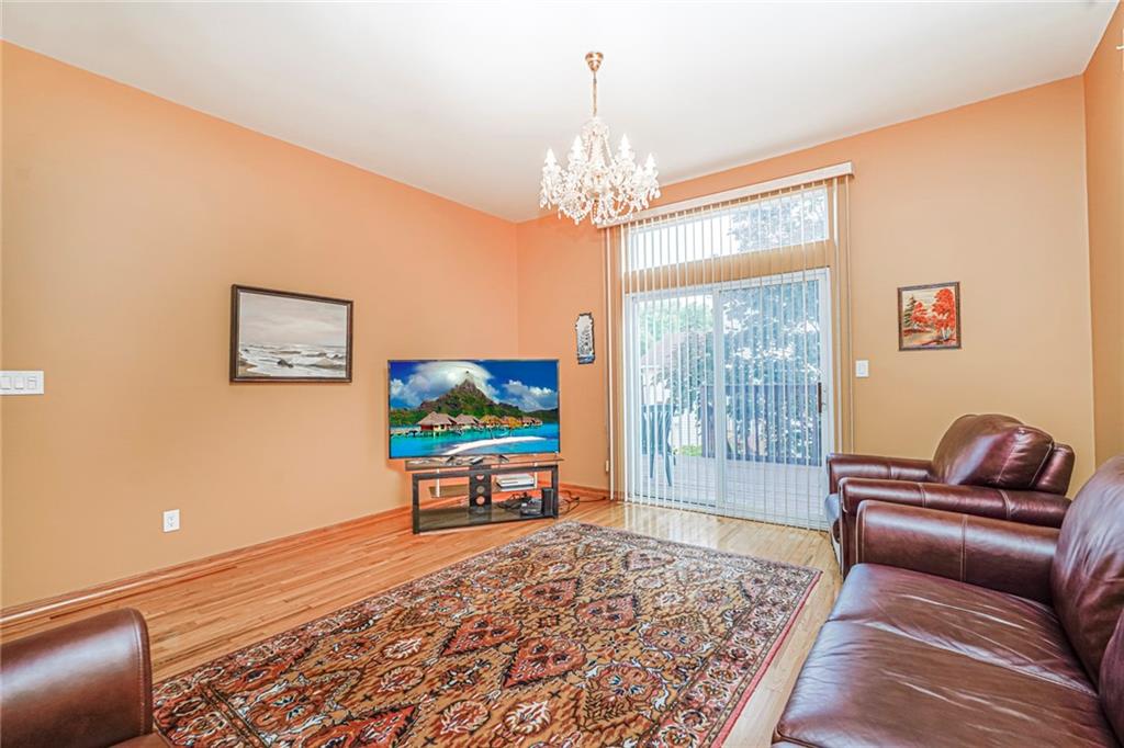 16 Fawn Lane Bay Terrace Staten Island NY 10306