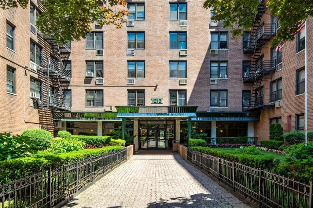 1237 Avenue Z Sheepshead Bay Brooklyn NY 11235