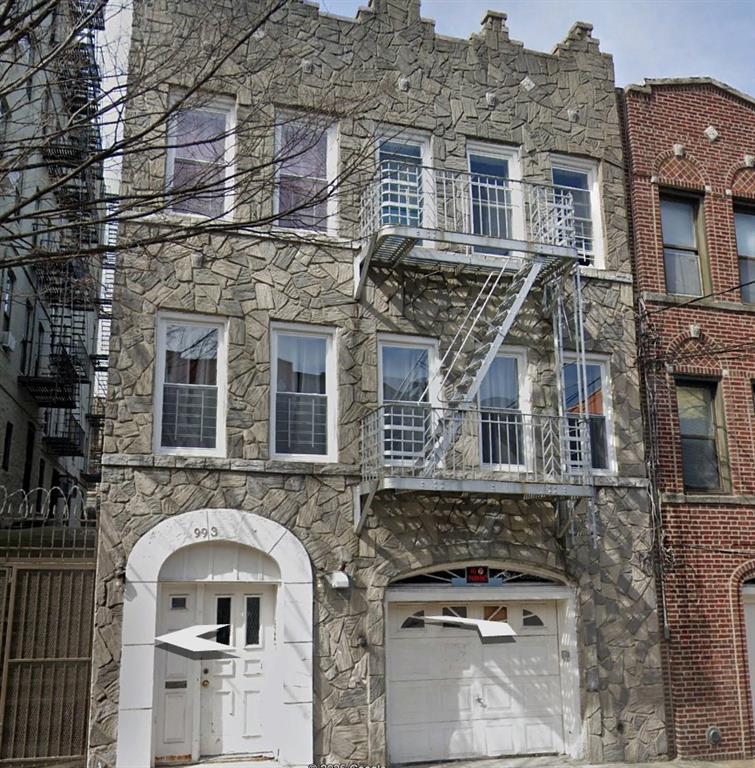 993 Findlay Avenue Out of NYC Bronx NY 10456