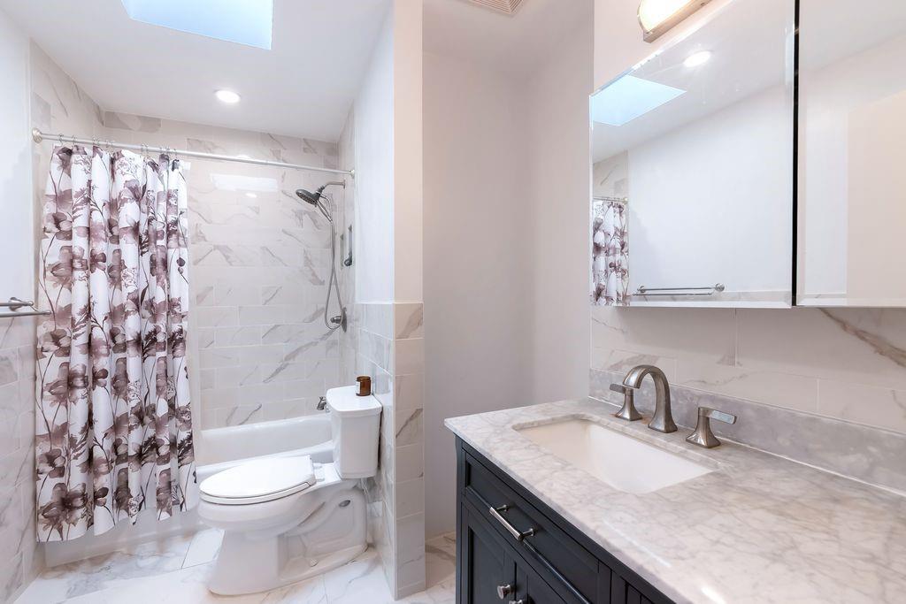 2037 Ford Street Madison Brooklyn NY 11229
