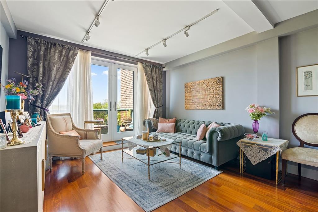 9917 Shore Road Bay Ridge Brooklyn NY 11209