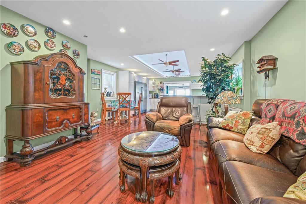12-34 Cross Bay Boulevard Broad Channel Brooklyn NY 11693