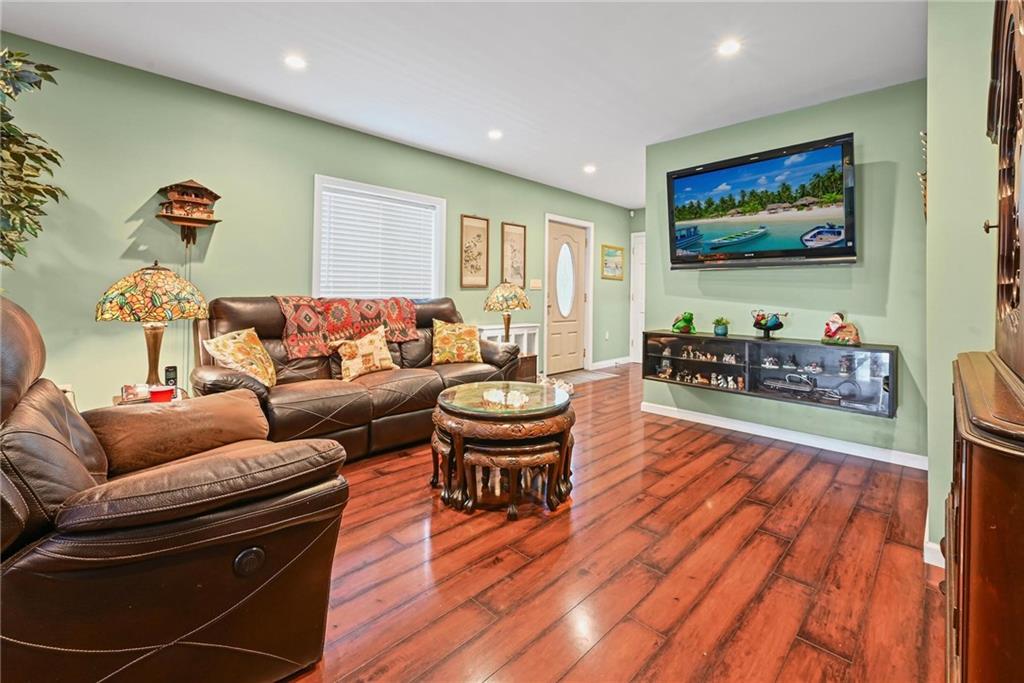 12-34 Cross Bay Boulevard Broad Channel Brooklyn NY 11693
