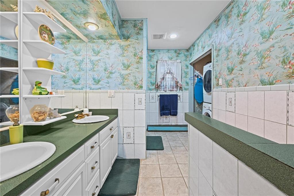 12-34 Cross Bay Boulevard Broad Channel Brooklyn NY 11693