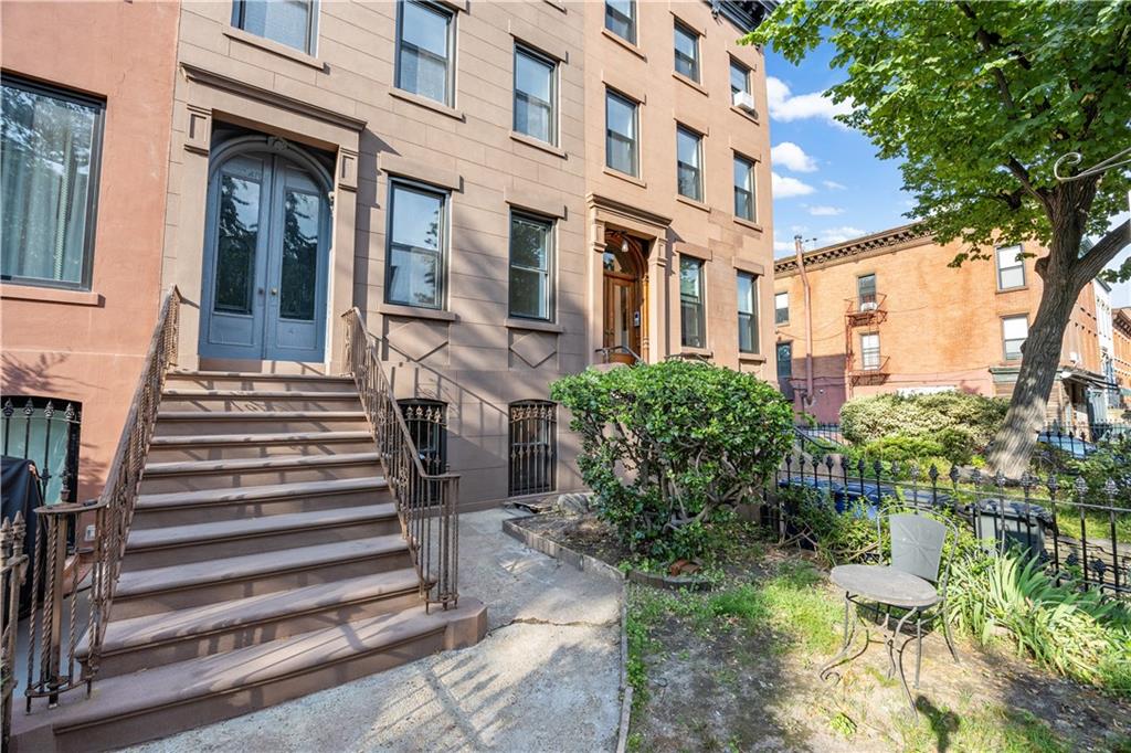 411 Union Street Carroll Gardens Brooklyn NY 11231