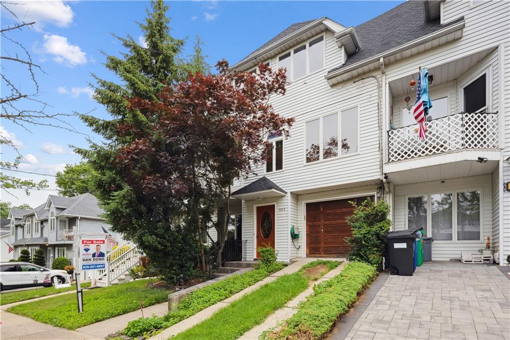 523 Greaves Avenue Great Kills Staten Island NY 10308