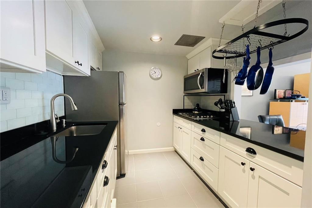 6902 Narrows Avenue Bay Ridge Brooklyn NY 11209